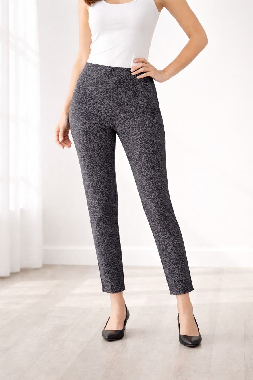 Chico's Slimming Leopard Print Ankle Pull-On Pants Stretch 0.5 US M